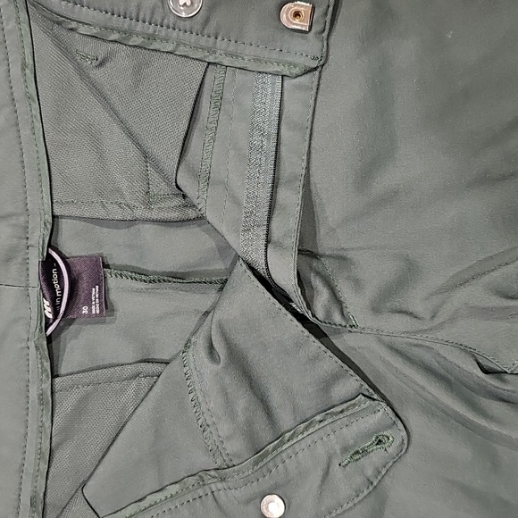 All in Motion Olive Green Flat Front Shorts - Picture 4 of 6